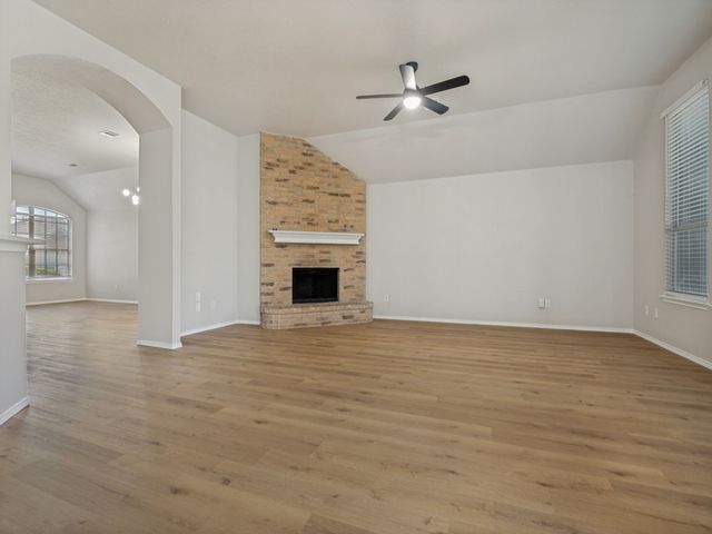 5051 Showdown Lane, Grand Prairie, TX 75052