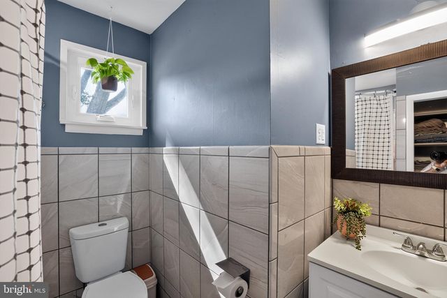 209 LIMESTONE LN, Willow Grove, PA 19090
