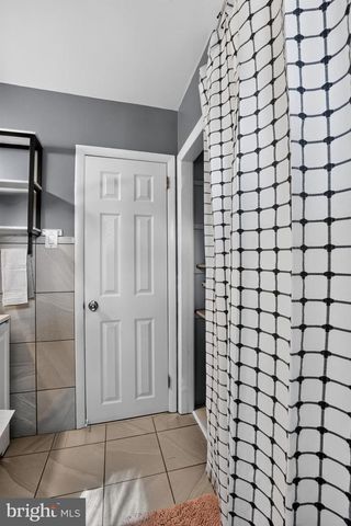 209 LIMESTONE LN, Willow Grove, PA 19090