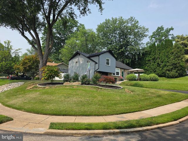 209 LIMESTONE LN, Willow Grove, PA 19090