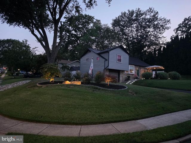 209 LIMESTONE LN, Willow Grove, PA 19090