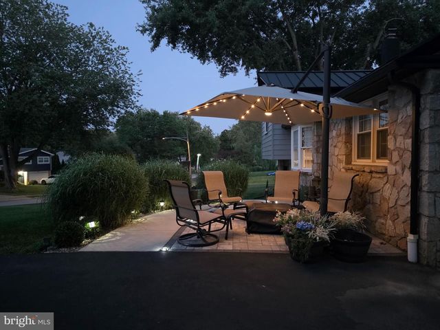 209 LIMESTONE LN, Willow Grove, PA 19090