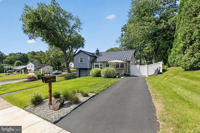 209 LIMESTONE LN, Willow Grove, PA 19090