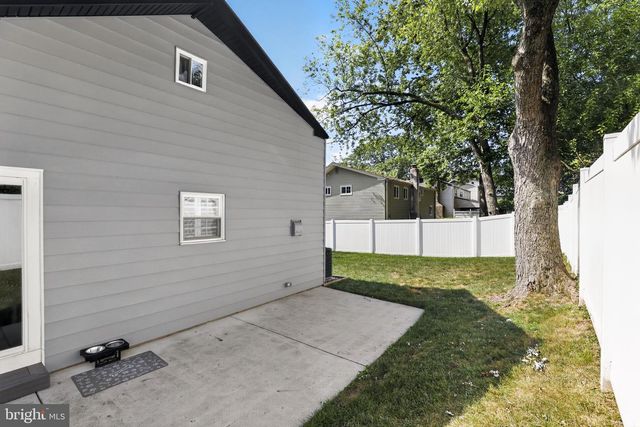 209 LIMESTONE LN, Willow Grove, PA 19090
