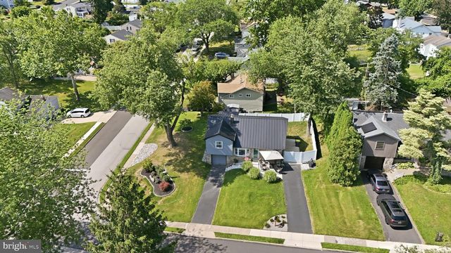 209 LIMESTONE LN, Willow Grove, PA 19090