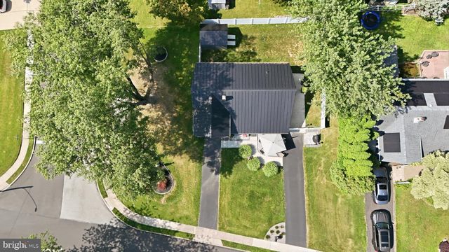 209 LIMESTONE LN, Willow Grove, PA 19090
