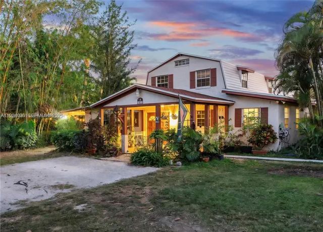 19810 SW 200th St, Miami, FL 33187