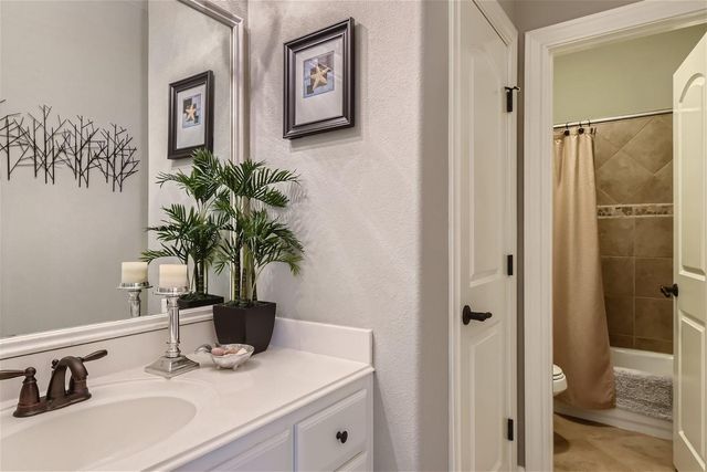 517 Summer Alcove WAY, Austin, TX 78732