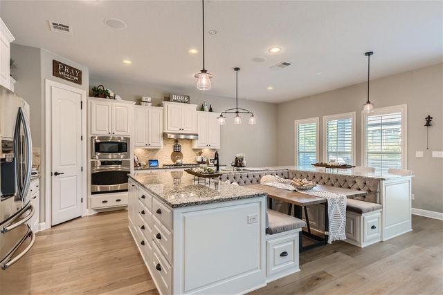 517 Summer Alcove WAY, Austin, TX 78732