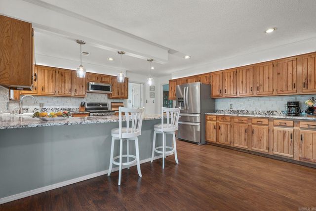 210 Quail Creek Road, Hot Springs, AR 71901
