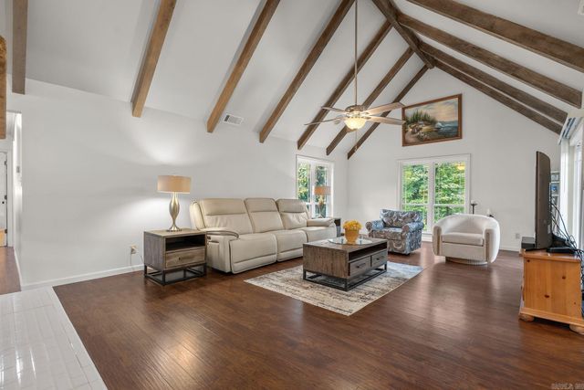 210 Quail Creek Road, Hot Springs, AR 71901