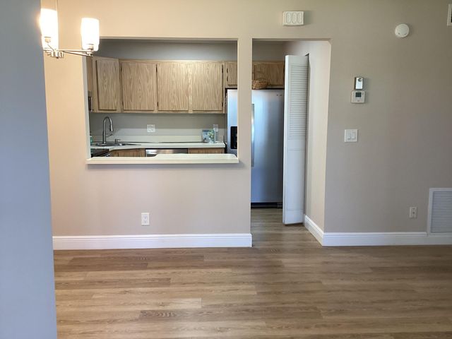 410 Pine Glen Lane B-2, Greenacres, FL 33463