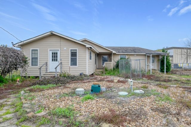 7644 Spring Cypress Road, Spring, TX 77379