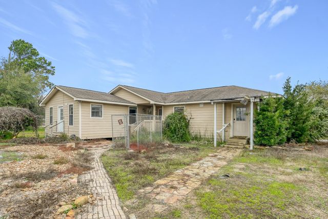 7644 Spring Cypress Road, Spring, TX 77379