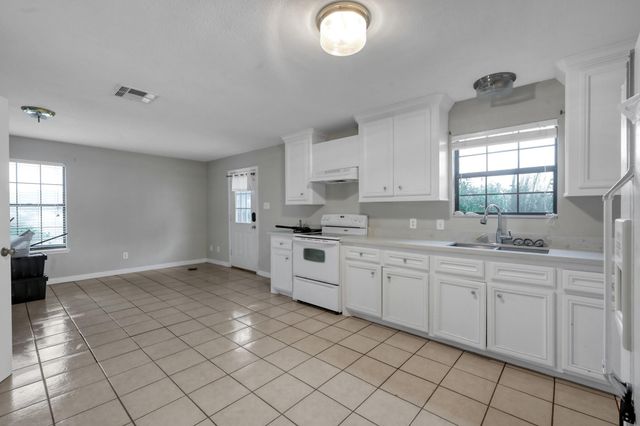 7644 Spring Cypress Road, Spring, TX 77379