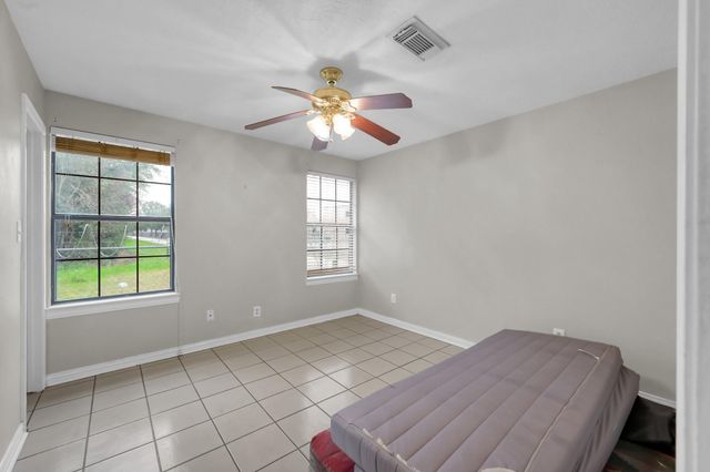 7644 Spring Cypress Road, Spring, TX 77379