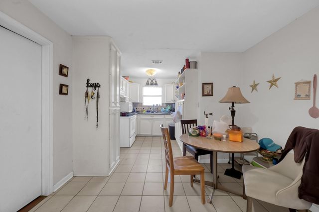 7644 Spring Cypress Road, Spring, TX 77379