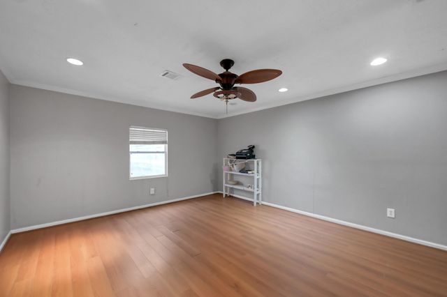 7644 Spring Cypress Road, Spring, TX 77379