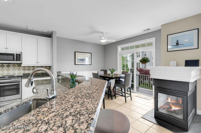 12 Skimmer Lane, Middletown, NJ 07758