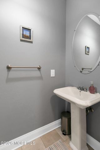 12 Skimmer Lane, Middletown, NJ 07758