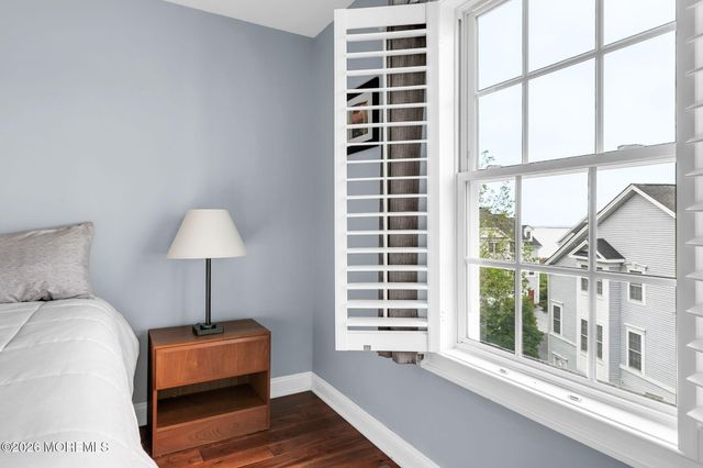 12 Skimmer Lane, Middletown, NJ 07758