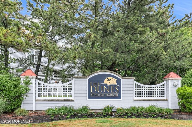 12 Skimmer Lane, Middletown, NJ 07758