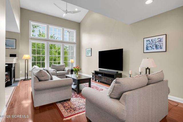 12 Skimmer Lane, Middletown, NJ 07758