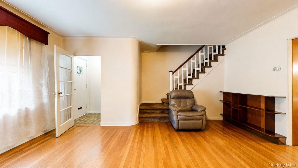 5260 79th Street, Elmhurst, NY 11373 — photo 4