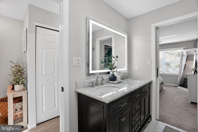 21 WINTERBERRY CT, Glassboro, NJ 08028