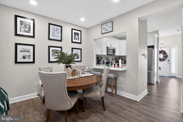 21 WINTERBERRY CT, Glassboro, NJ 08028