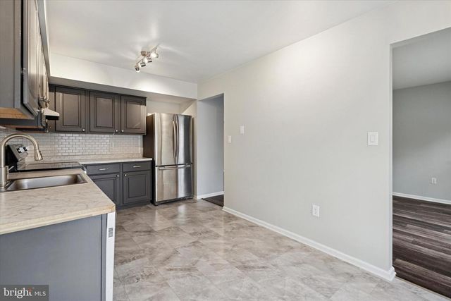 215 PRINCE WILLIAM WAY, Chalfont, PA 18914