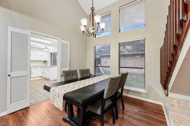 8803 Cold Lake Drive, Houston, TX 77088