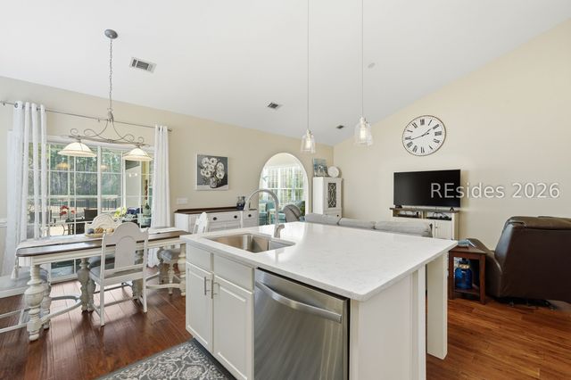 163 Pinecrest Dr, Bluffton, SC 29910