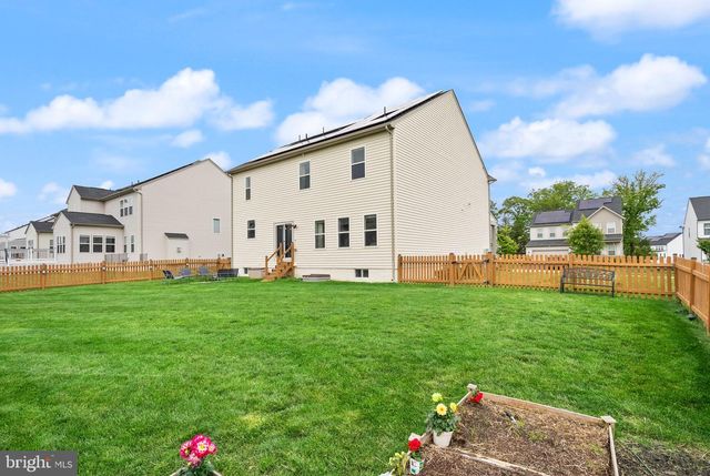 25029 STRIPED MAPLE DR, Aldie, VA 20105