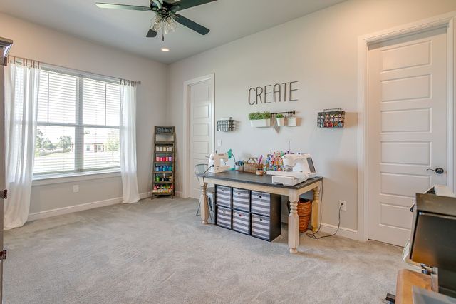 312 Pear Valley Lane, Burleson, TX 76028