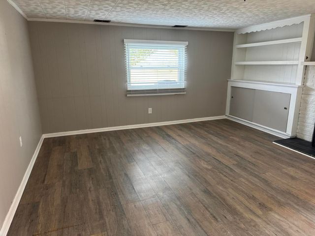 106 Taylor Drive, Cynthiana, KY 41031