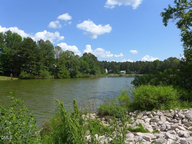 234 Standish Drive, Chapel Hill, NC 27517