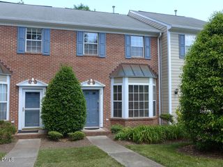 234 Standish Drive, Chapel Hill, NC 27517