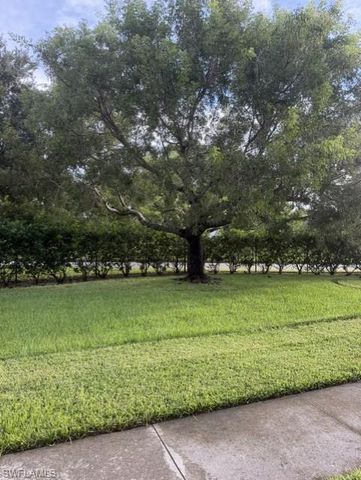 14890 Pleasant Bay LN 102, Naples, FL 34119