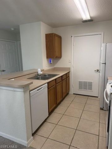 14890 Pleasant Bay LN 102, Naples, FL 34119