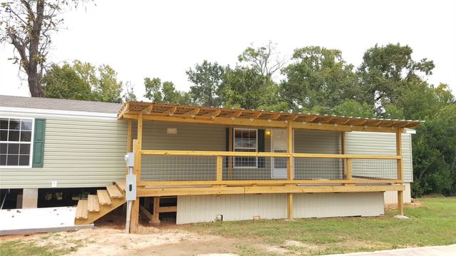 108 Young Street, Willis, TX 77378