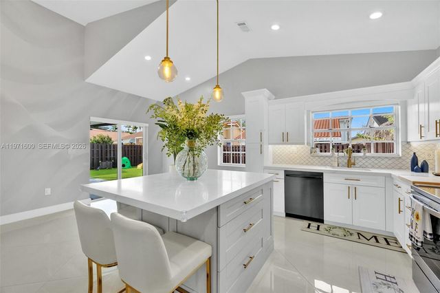 4260 SW 153rd Pl, Miami, FL 33185