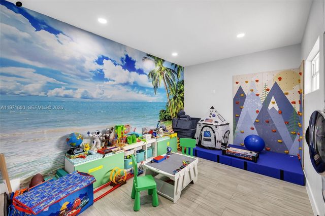 4260 SW 153rd Pl, Miami, FL 33185