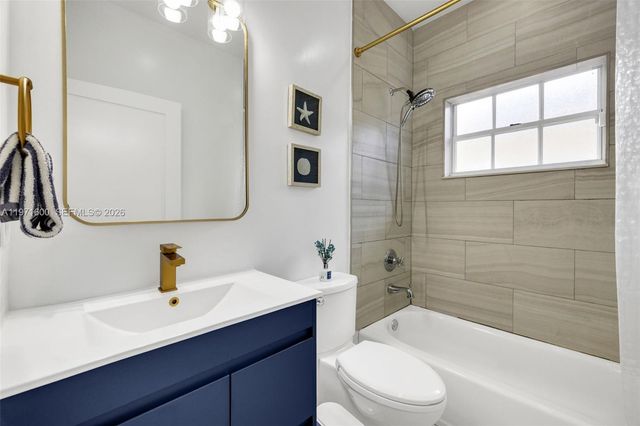 4260 SW 153rd Pl, Miami, FL 33185