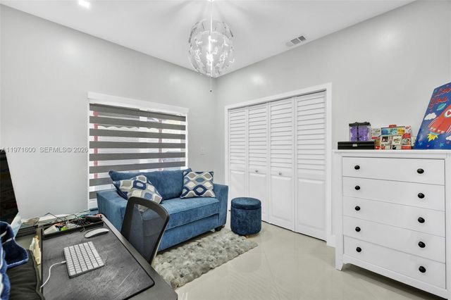 4260 SW 153rd Pl, Miami, FL 33185