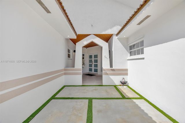 4260 SW 153rd Pl, Miami, FL 33185