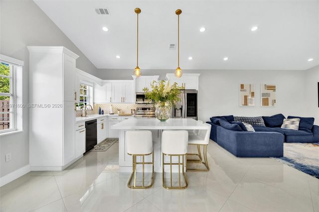 4260 SW 153rd Pl, Miami, FL 33185