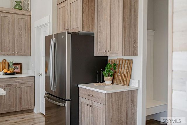 130 Castlerock Lane, Idaho Falls, ID 83404