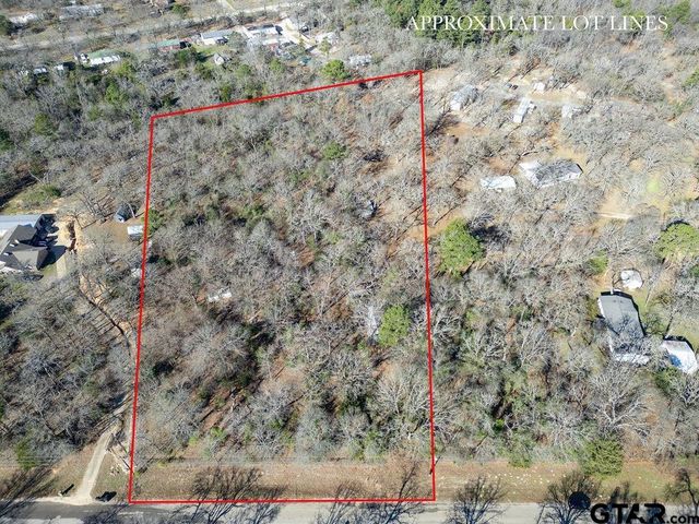 17509 Creekside Drive, Lindale, TX 75771
