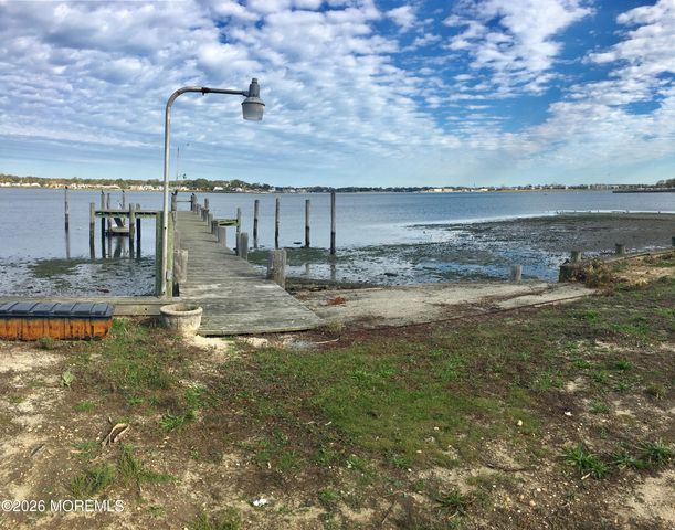 1737 Belmar Boulevard E, West Belmar, NJ 07719